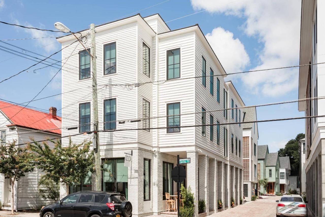The Azalea Suite At 124 Spring Charleston Exterior foto