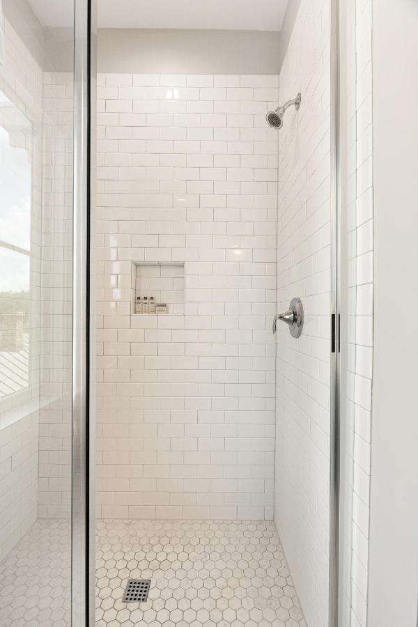 The Azalea Suite At 124 Spring Charleston Exterior foto